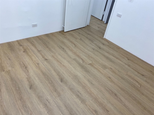 SPC超耐磨卡扣地板 (2)